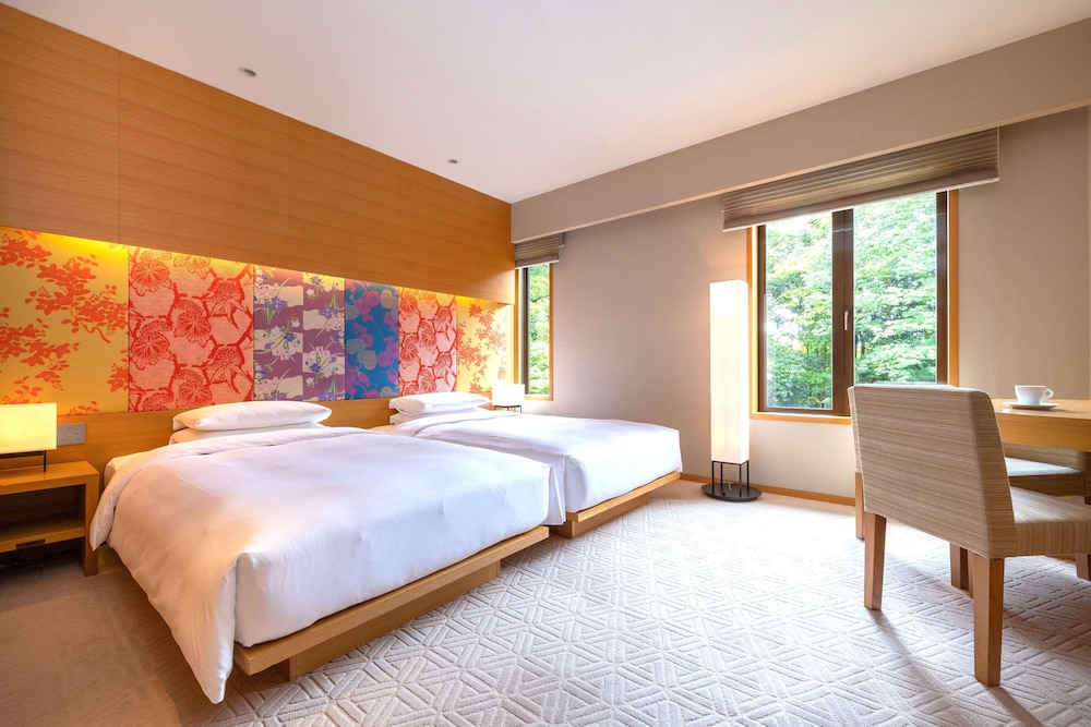 HYATT REGENCY KYOTO 27/72