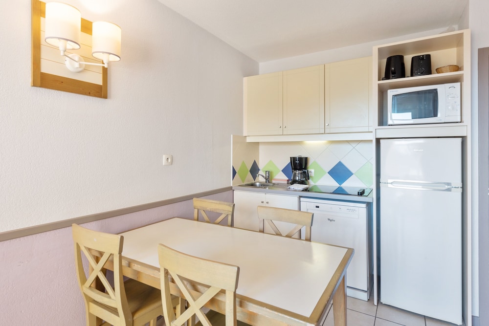 RESIDENCE LA ROSTAGNE 32/50