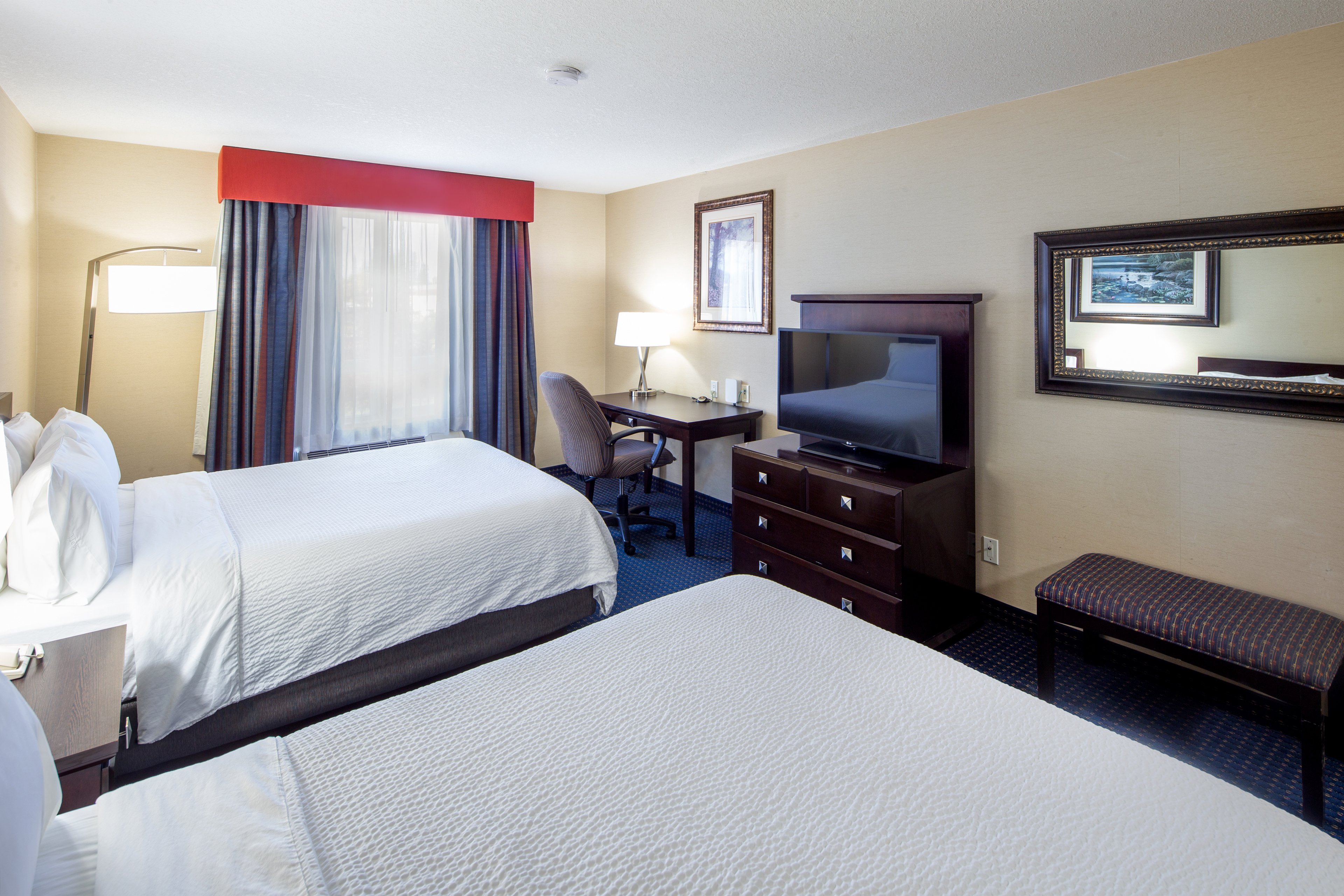 Holiday Inn Express Hotel Suites Edson 16/50