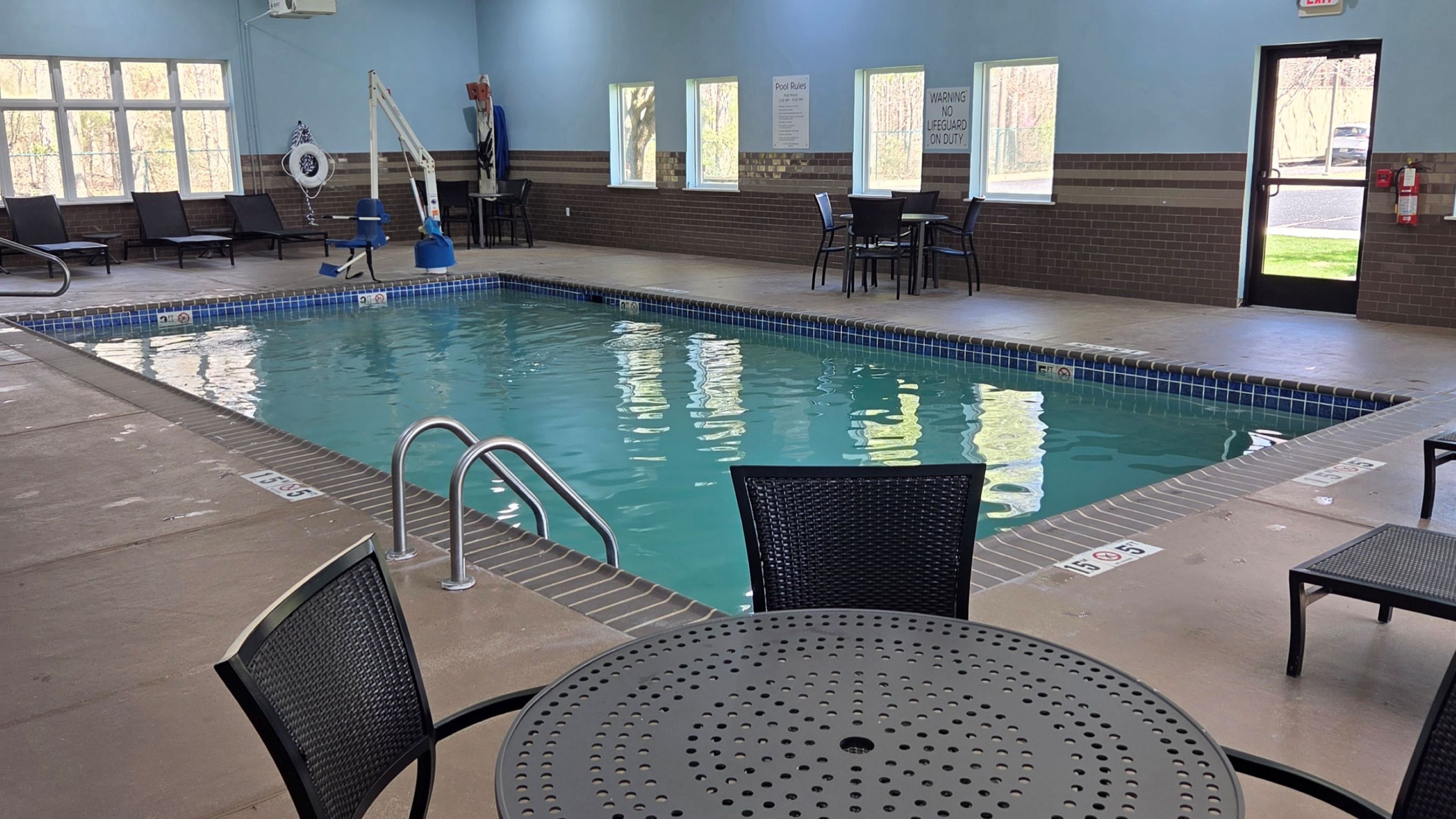 Holiday Inn Express Hotel & Suites Vineland Millville 46/80