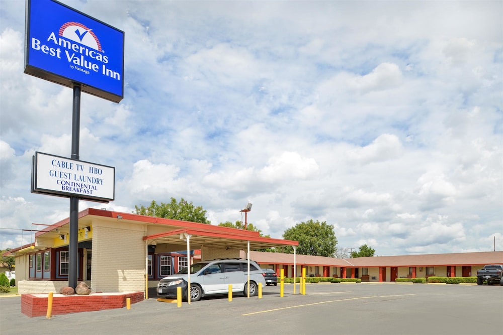 Americas Best Value Inn Ozona 3/22