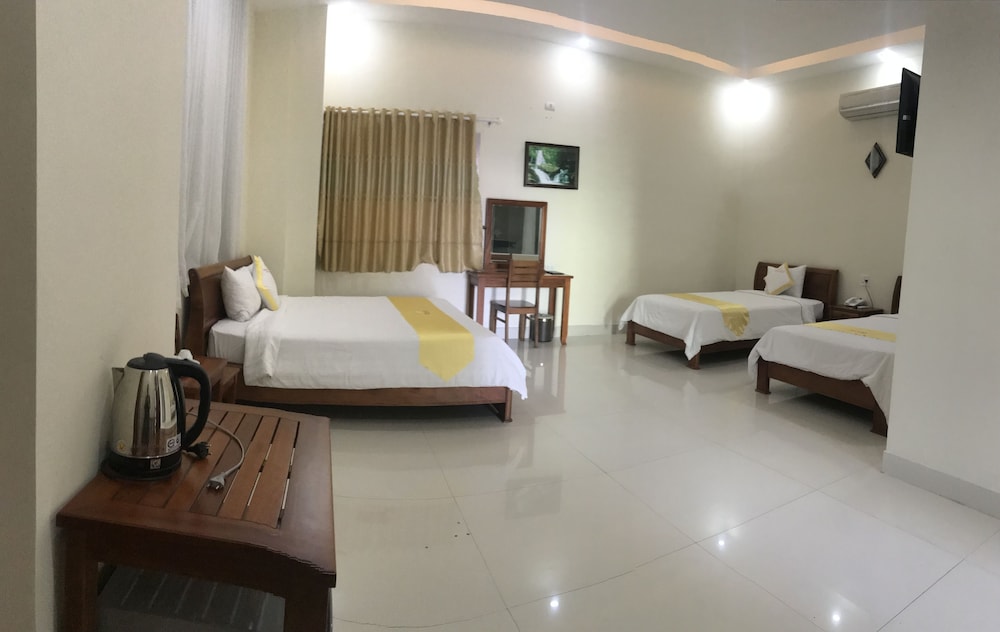 Hoang Yen Canary Hotel 39/66