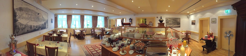 Hotel Hollaender Hof 56/70