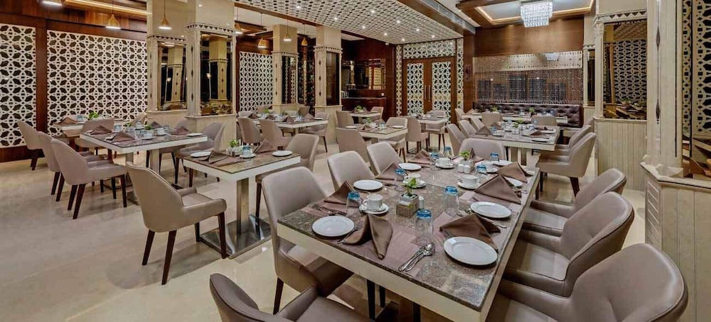 The Fern Residency, Aurangabad 28/40