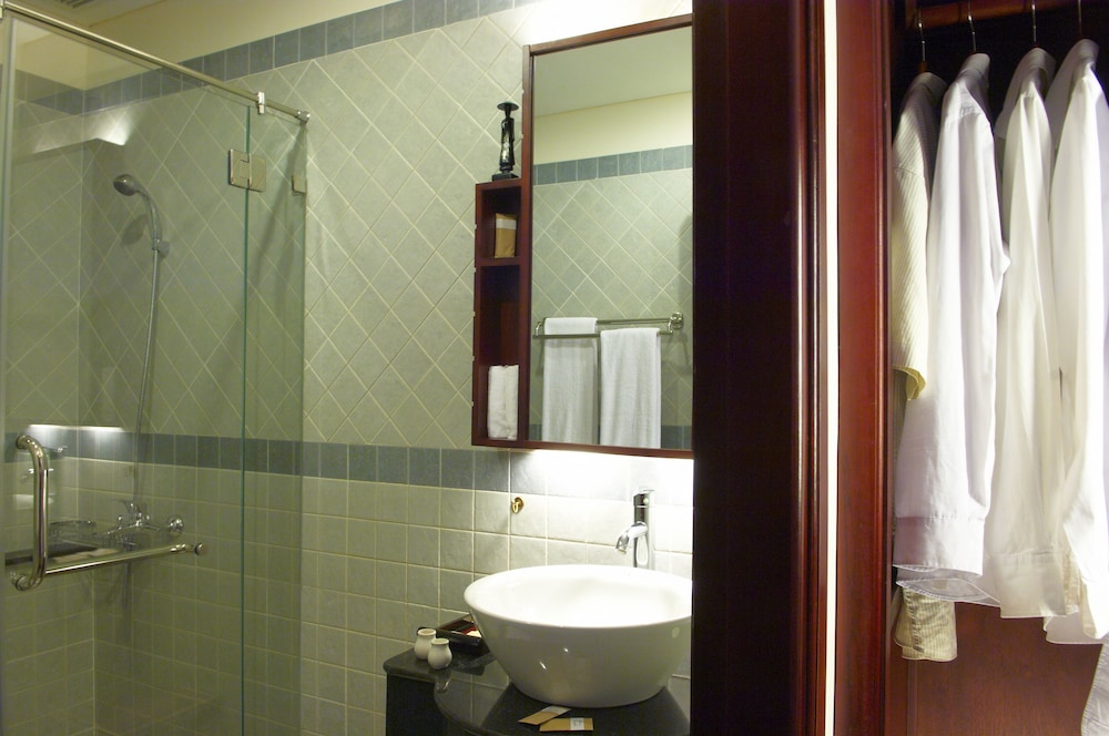Nam Bo Boutique Hotel 67/68