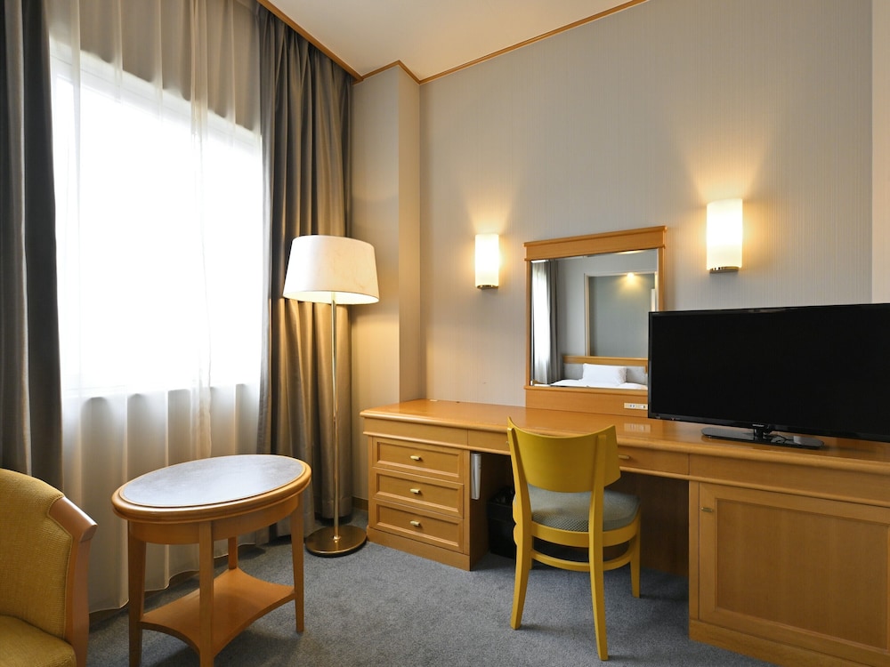 Rihga Hotel Zest Takamatsu 56/63