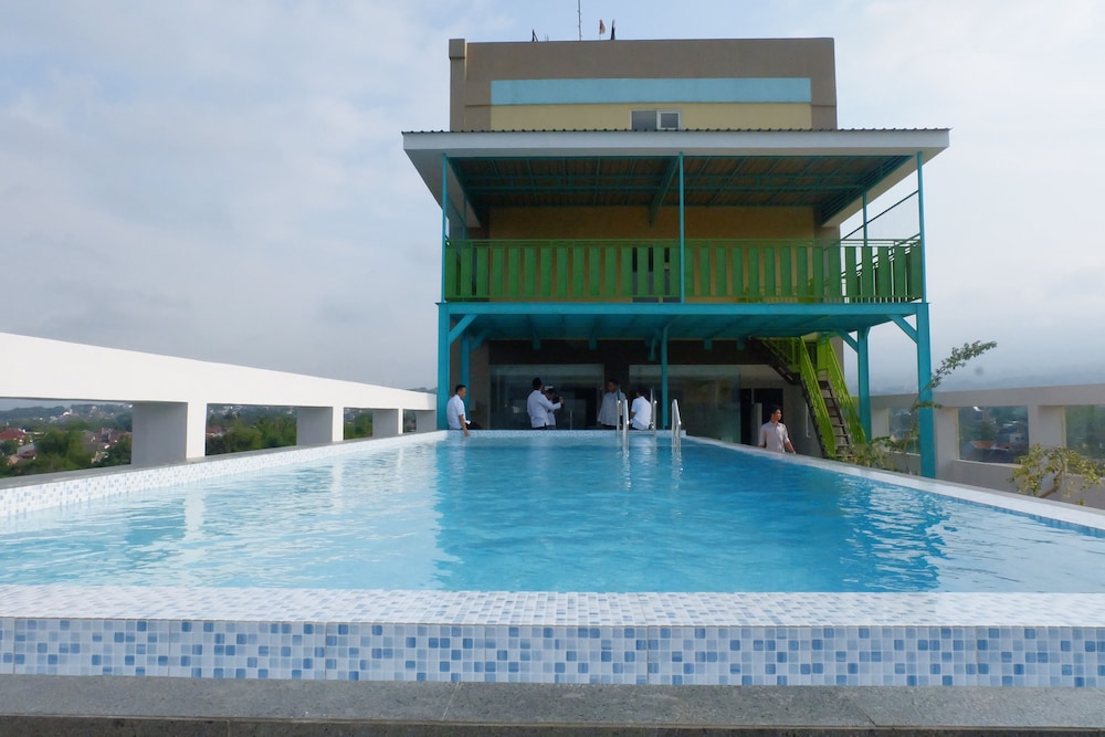 Syariah Radho Hotel Sengkaling 3/27