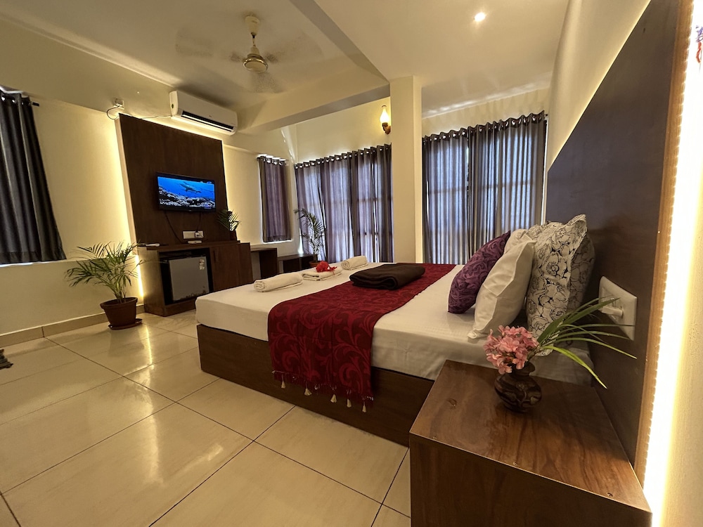 The Ocean Park Beach Resort 26/45