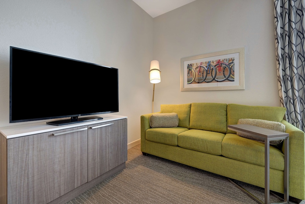 Hilton Garden Inn Temecula 12/68