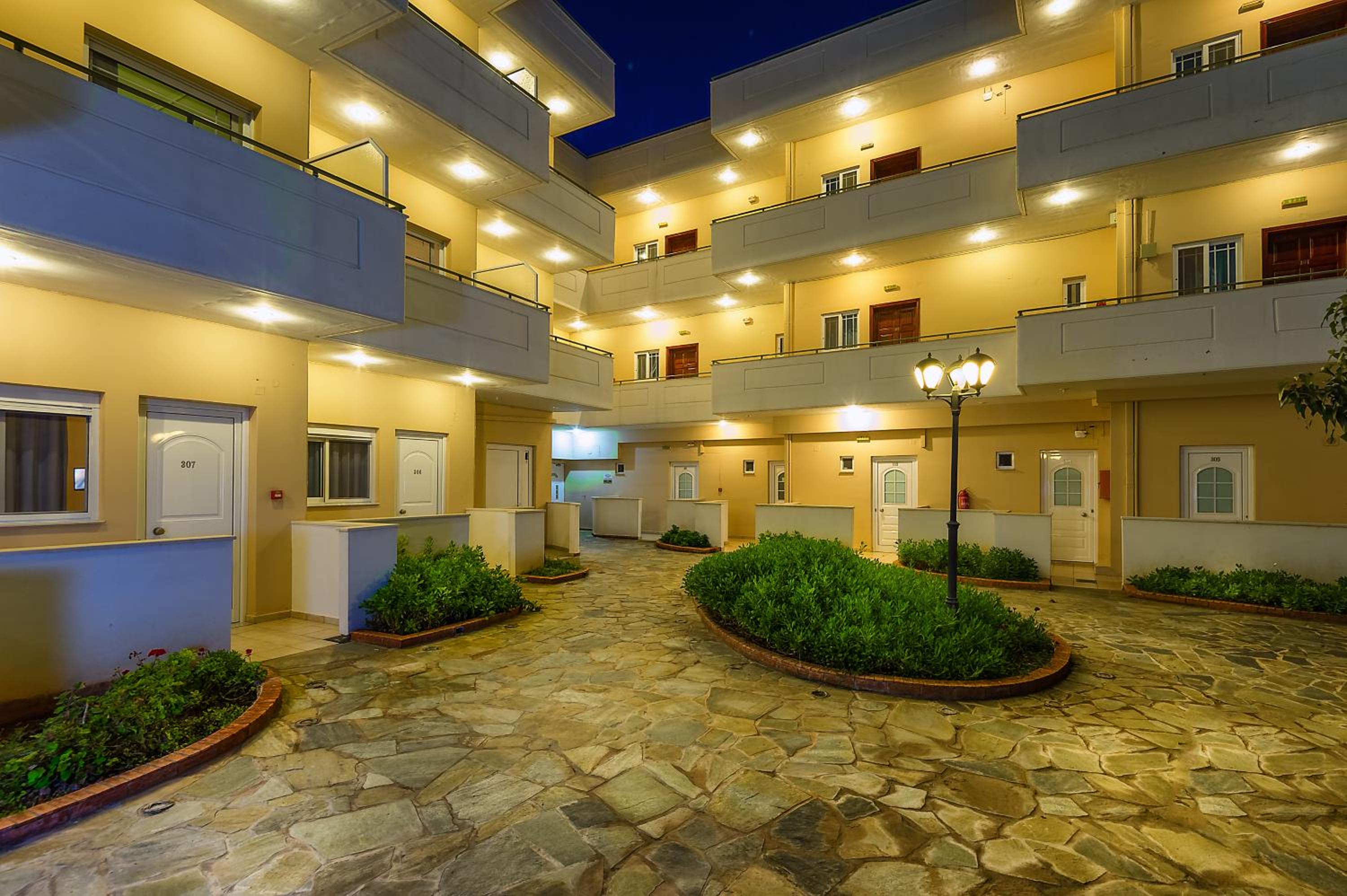 hotel fotini