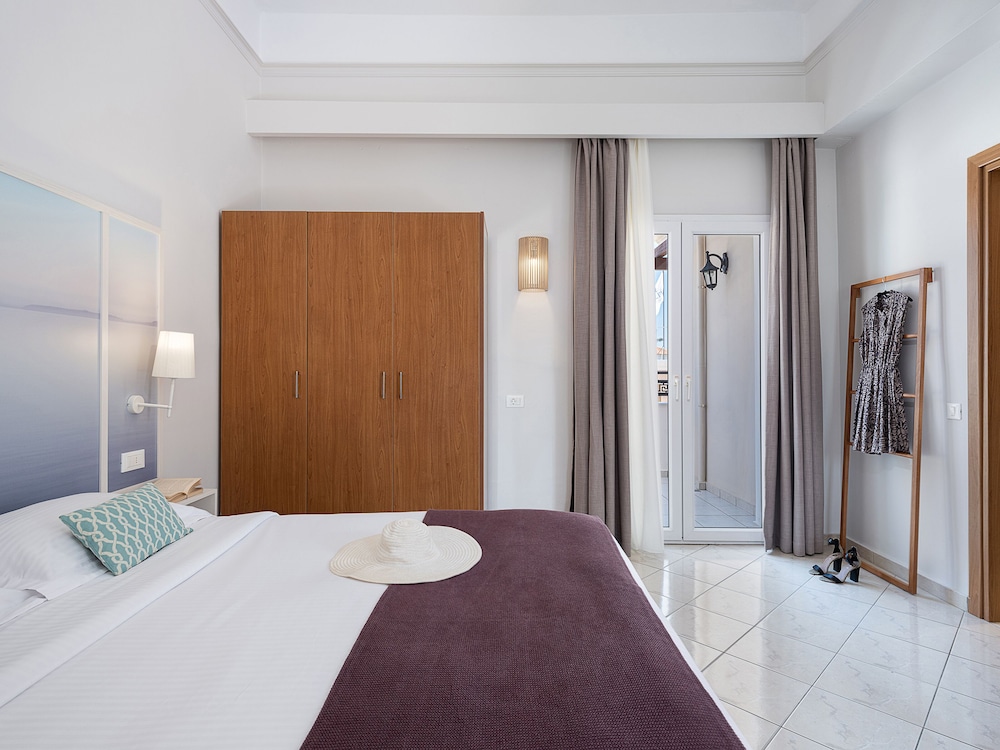Atlantica Caldera Beach Hotel 19/65