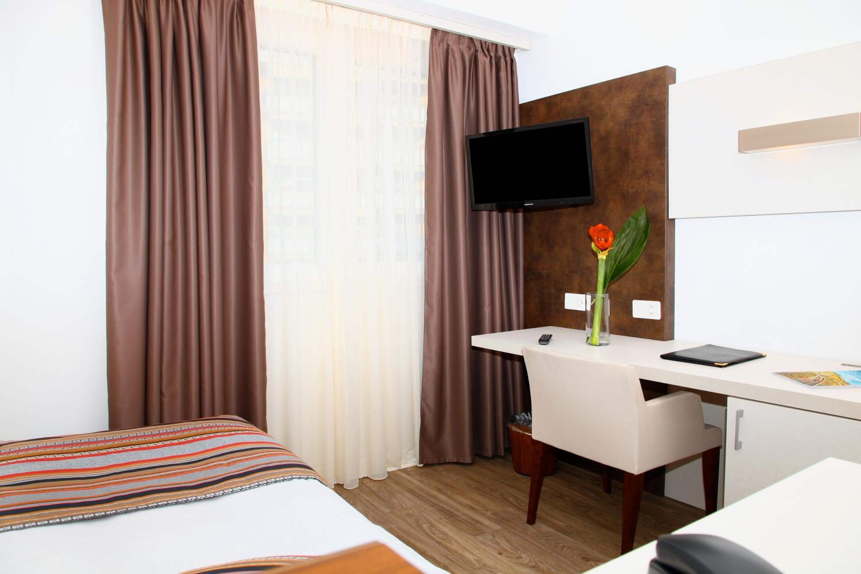Hotel Colorado Lugano 38/50