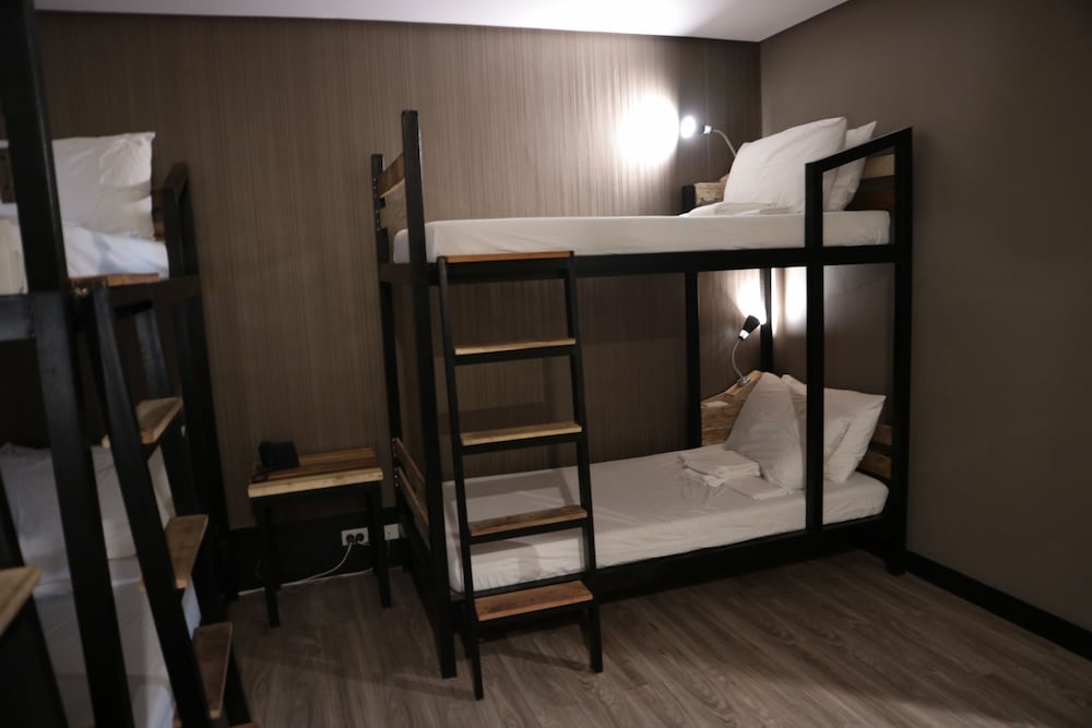 Gt Hotel Jaro 4/40