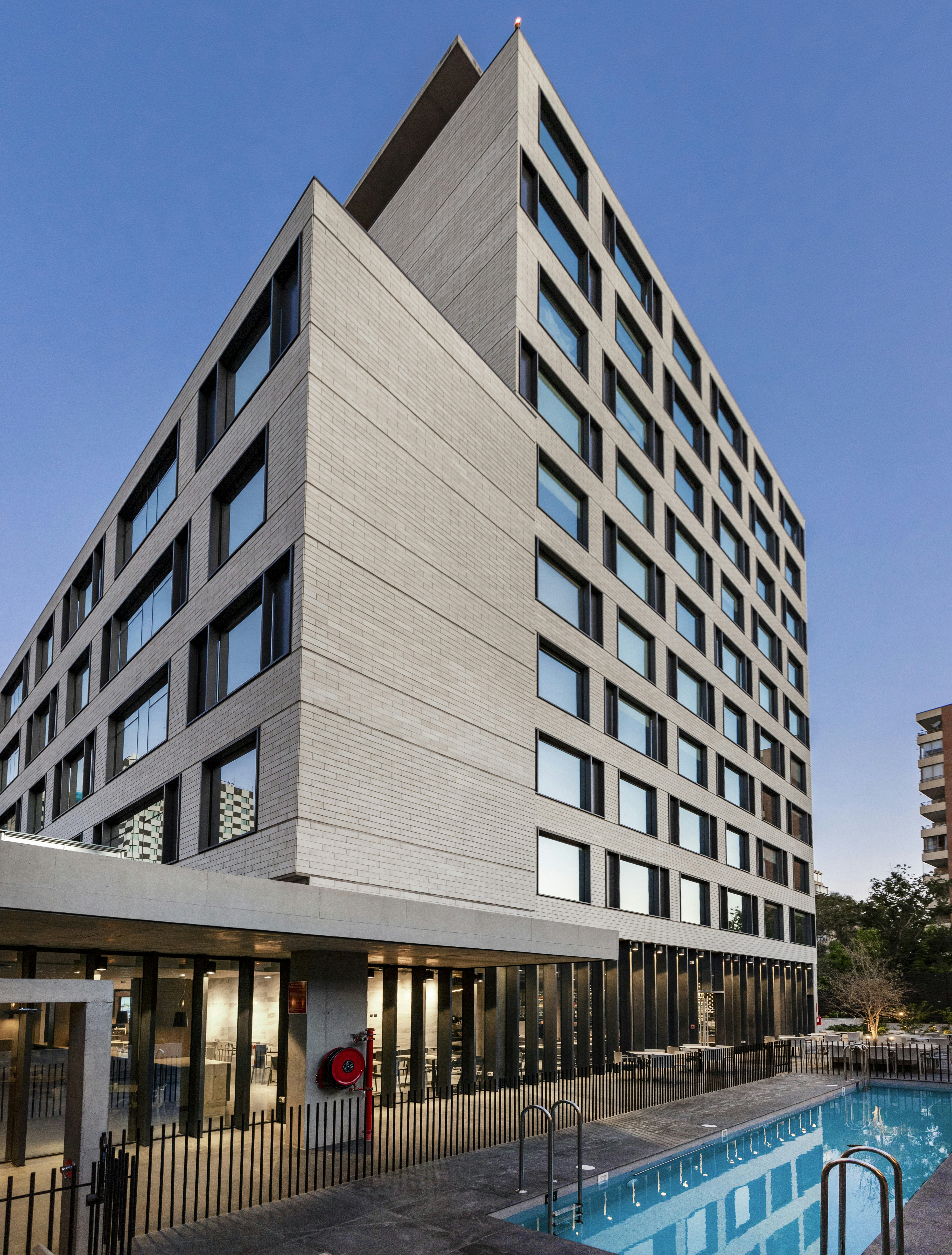 Ola Santiago Providencia, Tapestry Collection by Hilton 2/35