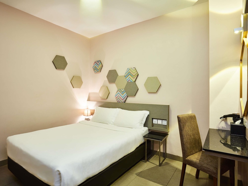 ibis budget Singapore Imperial 32/66