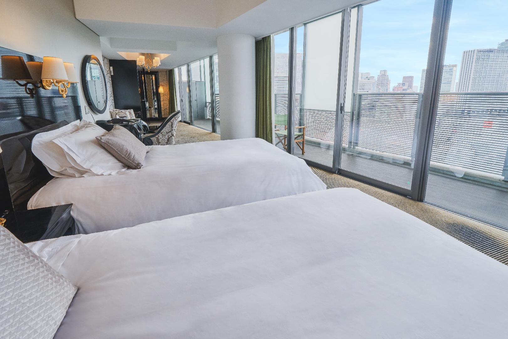 Superior, Luxury, Twin Beds, Night View