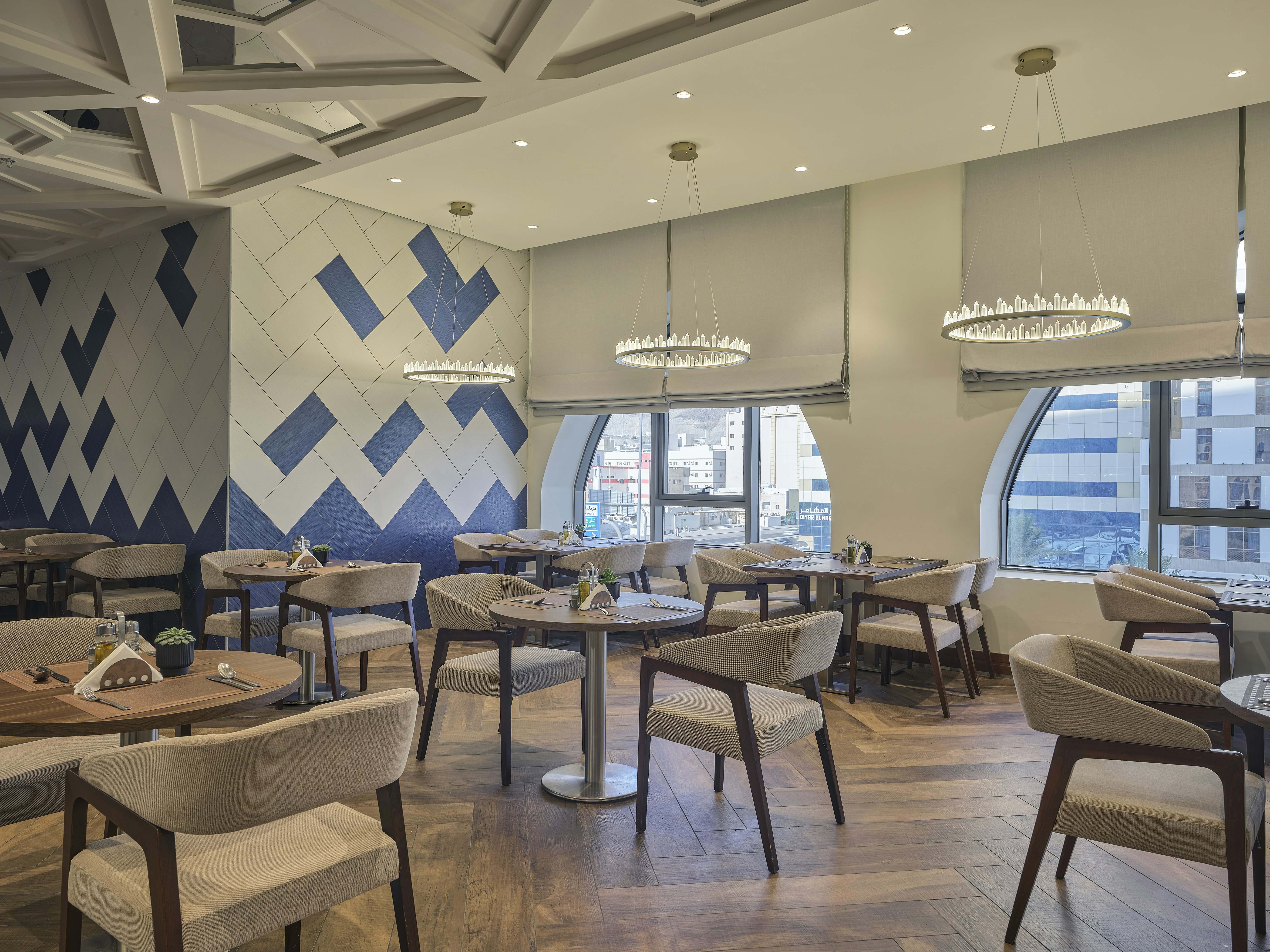 فندق ورقان العزيزية للخدمات الفندقية(DoubleTree by Hilton Makkah Aziziyah) 34/47