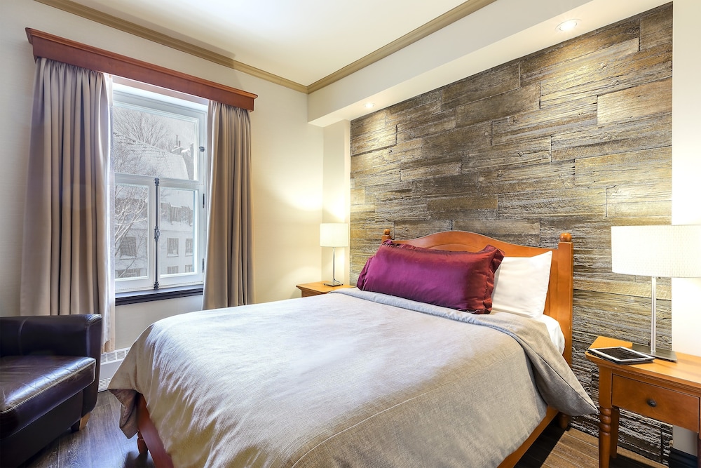 Chateau Bellevue Hotel 7/45
