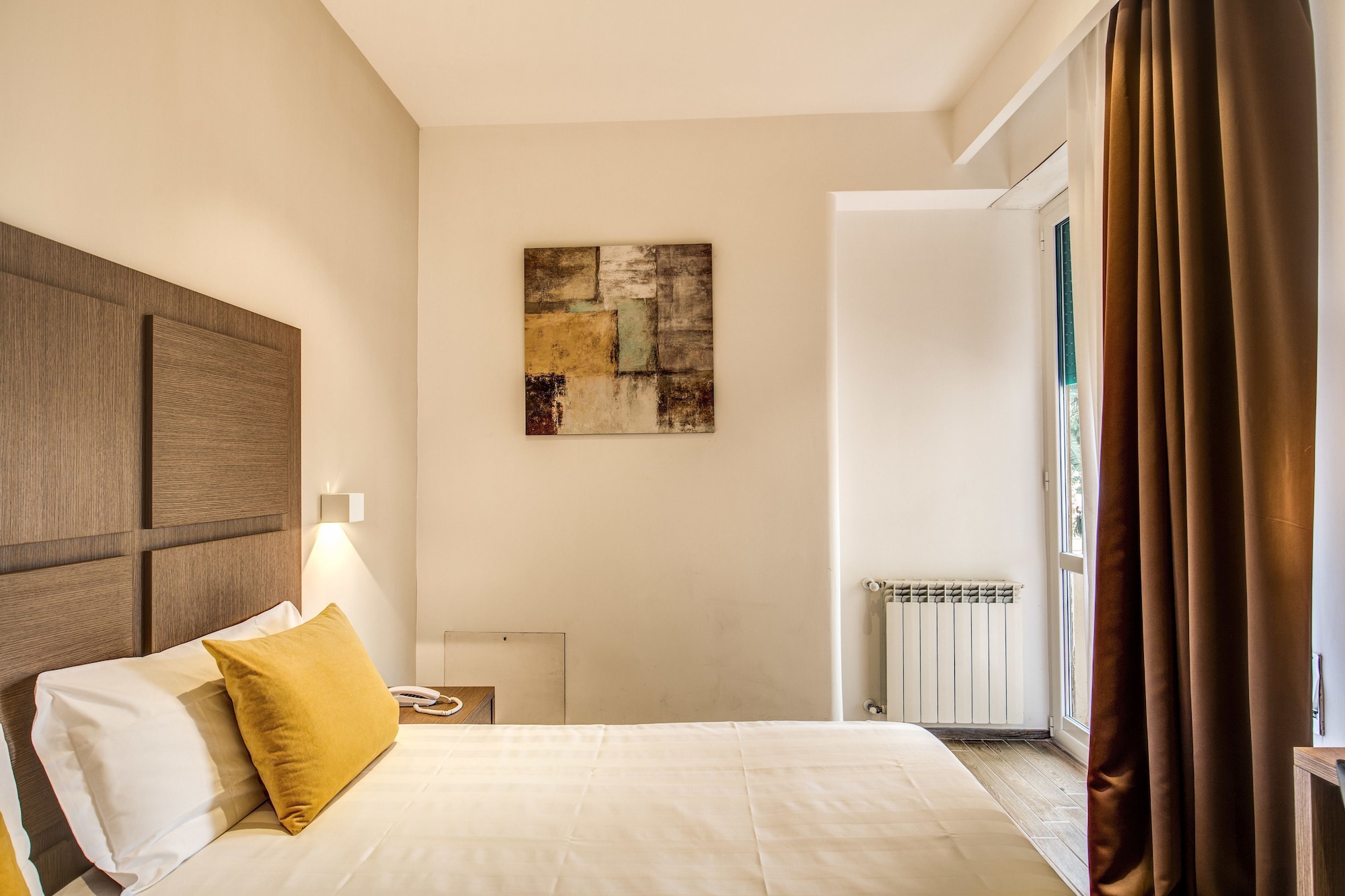 Room, Single, Double Bed