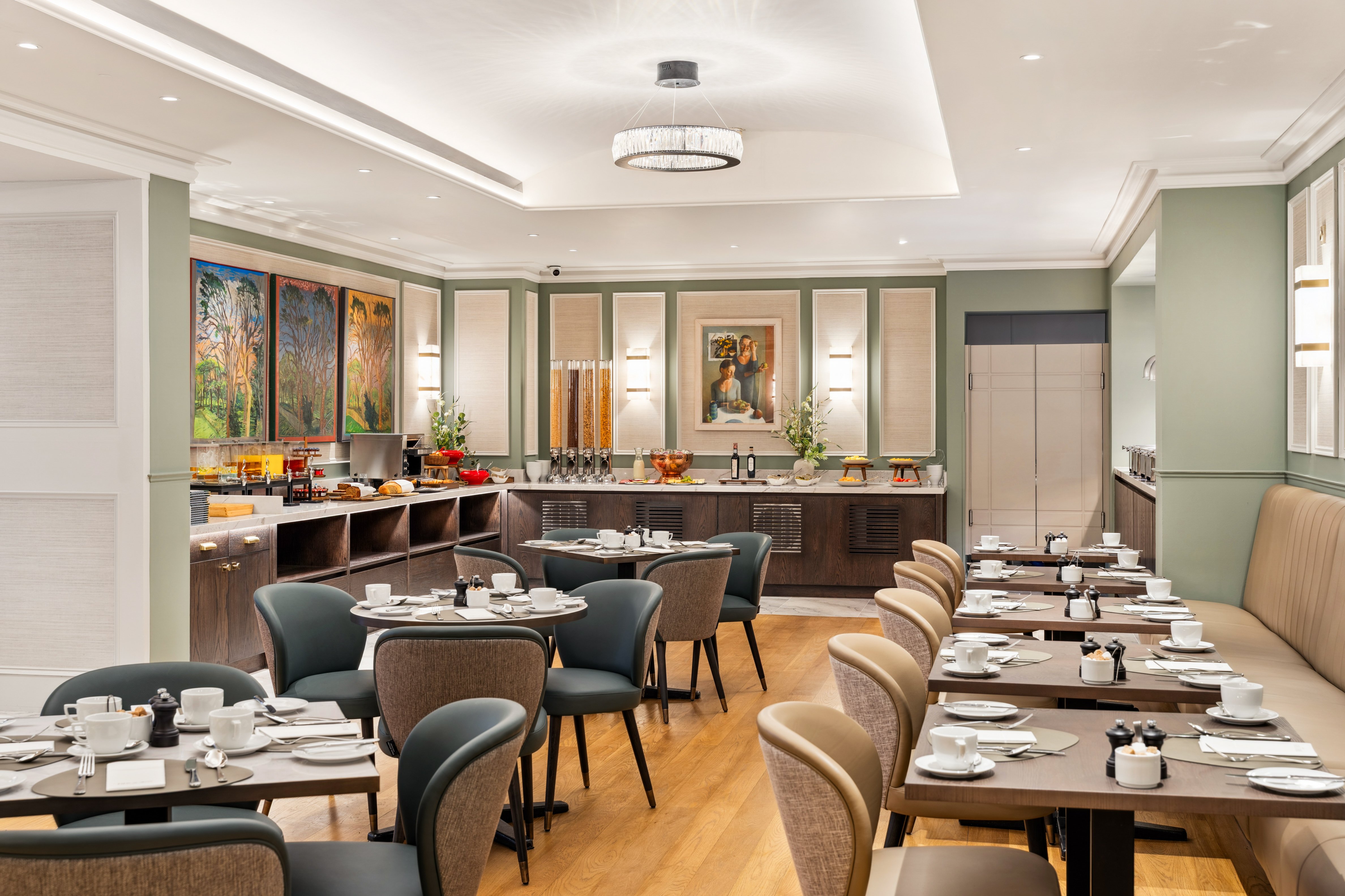 Brooks Hotel 33/50