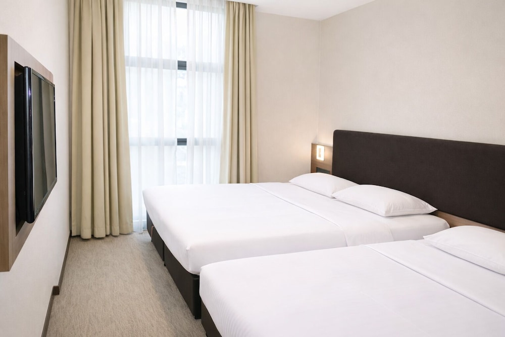 Amrise Hotel Kitchener 29/67