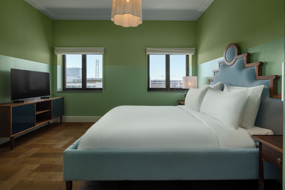 2 BEDROOMS, APARTMENT