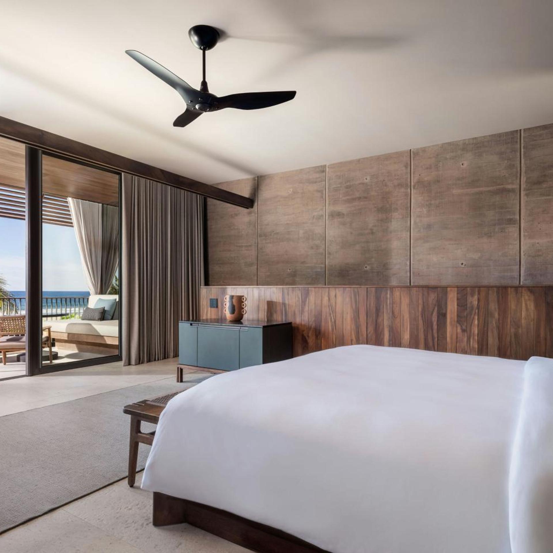 Cliff, Penthouse, King Bed, Panoramic View, Sofa