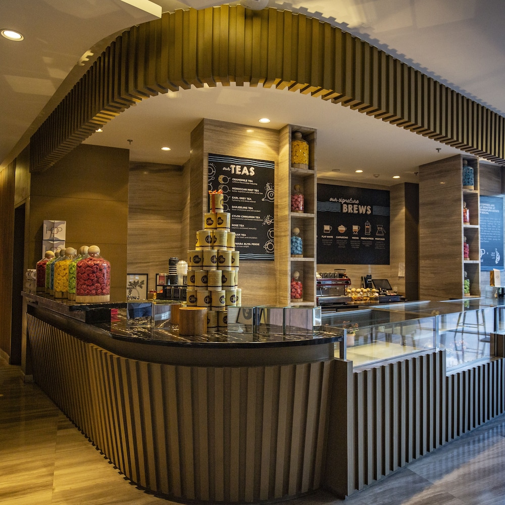 Doubletree By Hilton Ahmedabad India 44/48
