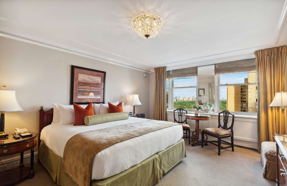 SUPERIOR, KING BED, CITY VIEW