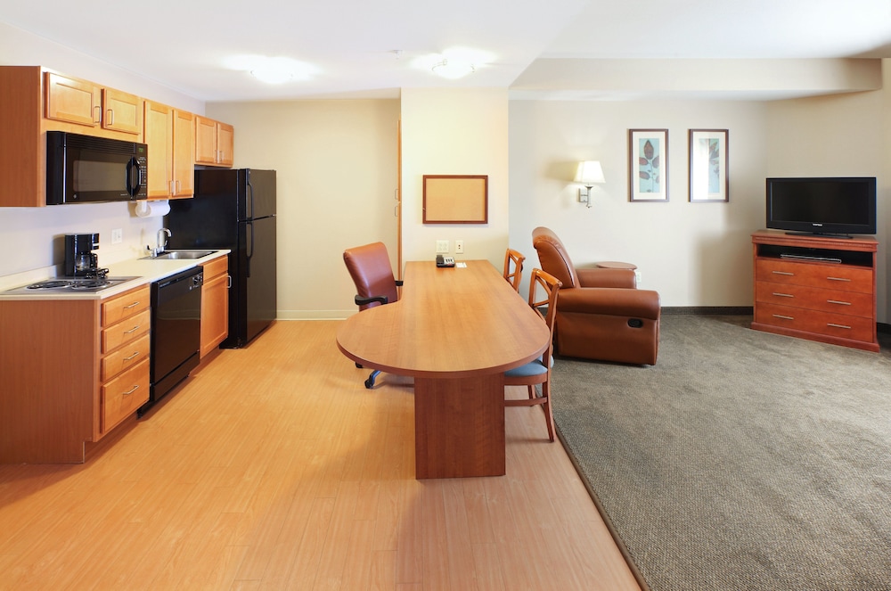 Candlewood Suites Conway 35/65