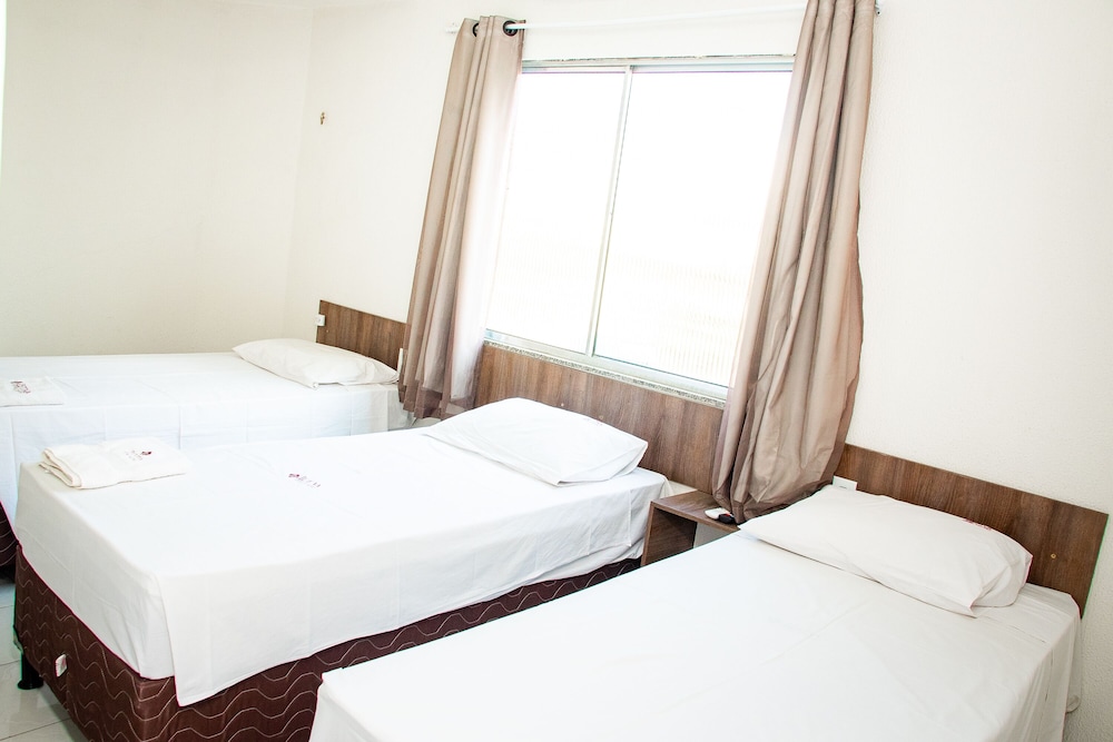Letiva Hotel Centro 13/50