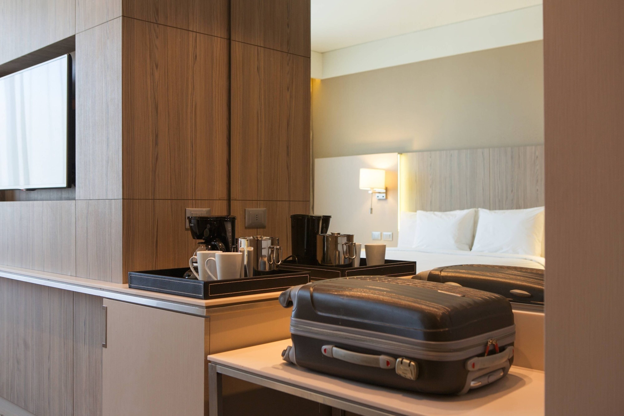 Room, 2 Double Beds, City View