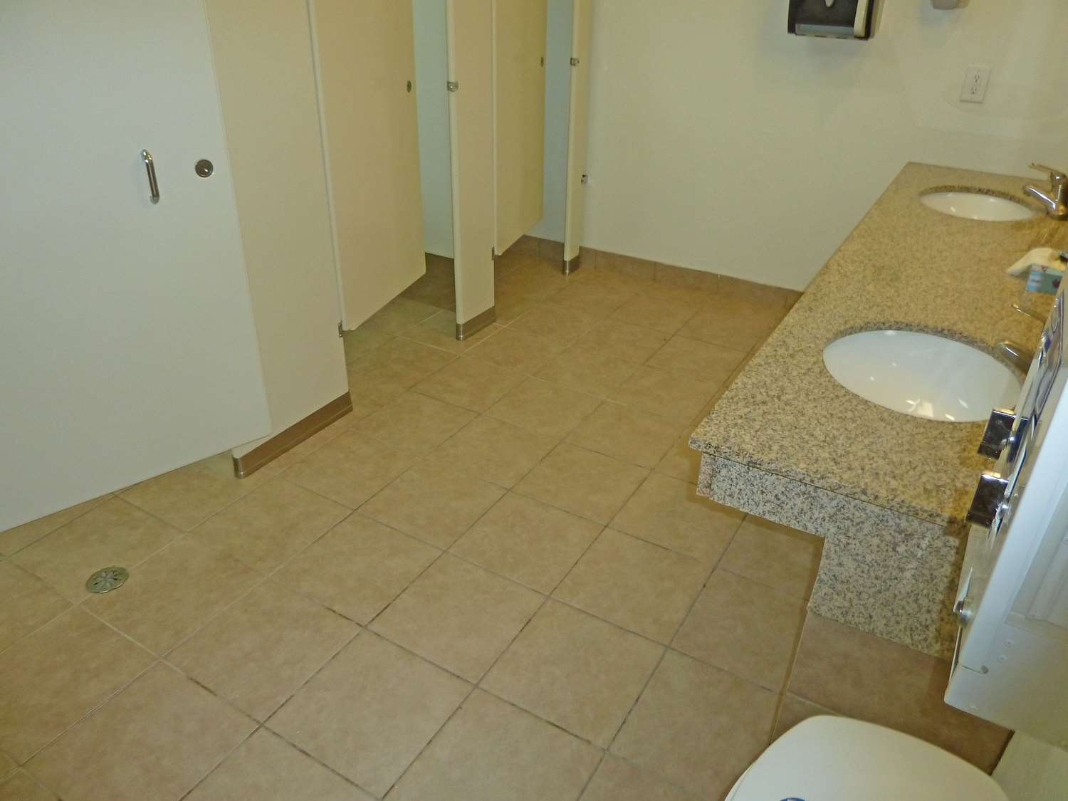 Americas Best Value Inn Suites Gun Barrel City 55/57