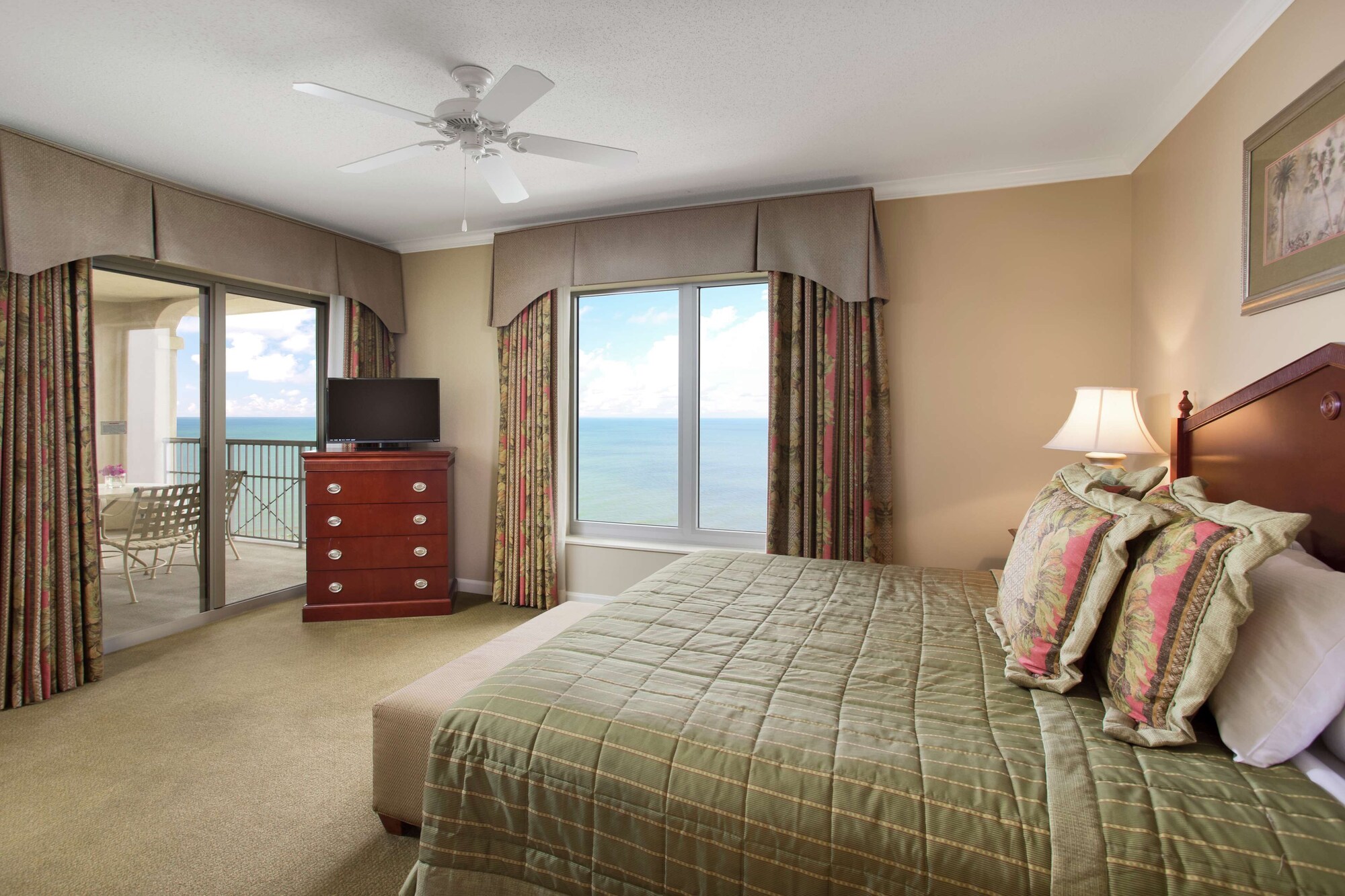 2 Bedrooms, Condo, 2 Queen Beds, Ocean Front