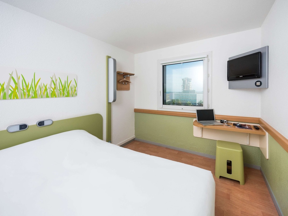 Ibis Budget Nice Aeroport Promenade Des Anglais 22/56