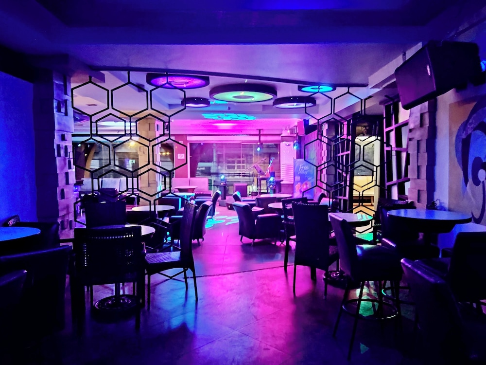 Mo2 Westown Hotel Bacolod - Downtown 32/43