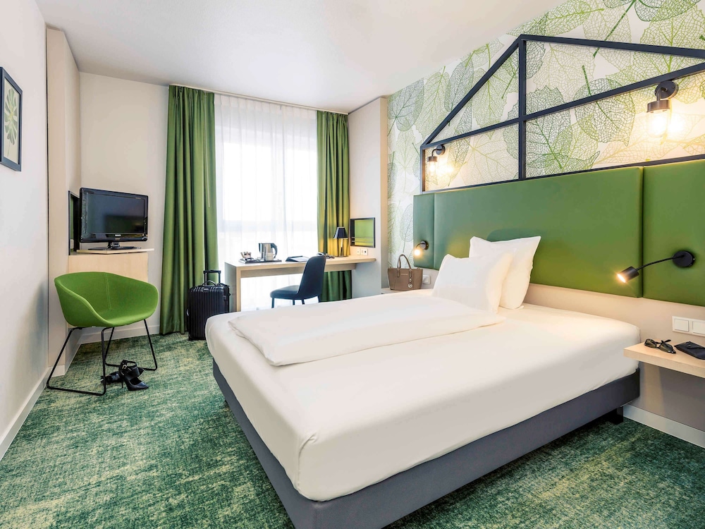 MERCURE HOTEL HANNOVER MITTE 14/79