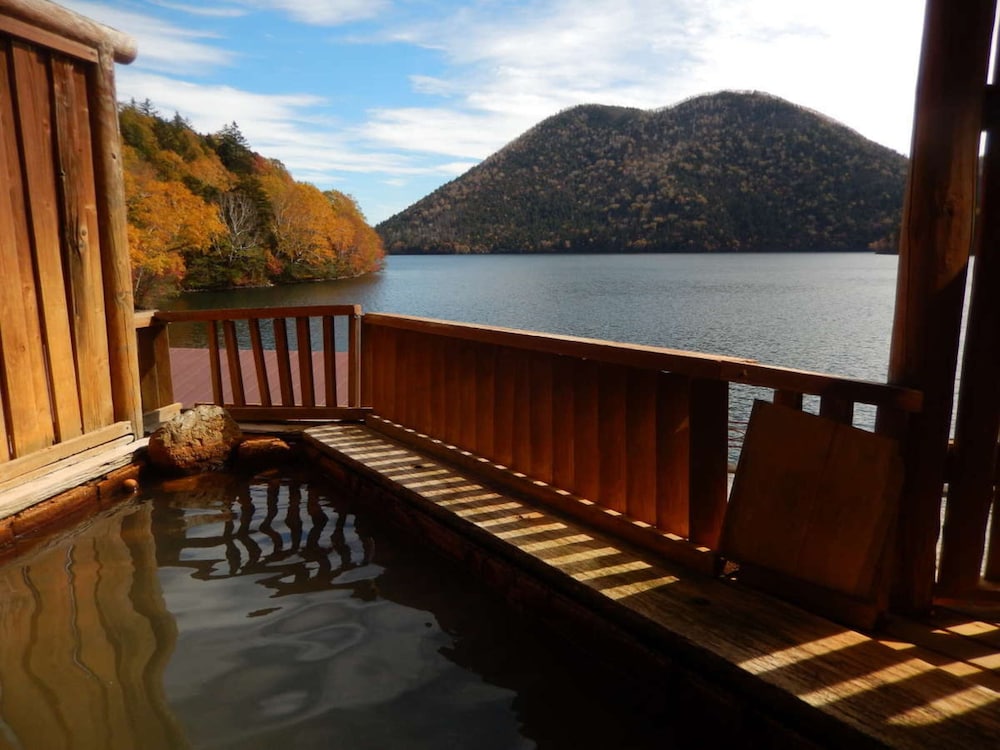 Shikaribetsu Lakeside Onsen Hotel Fusui 1/54