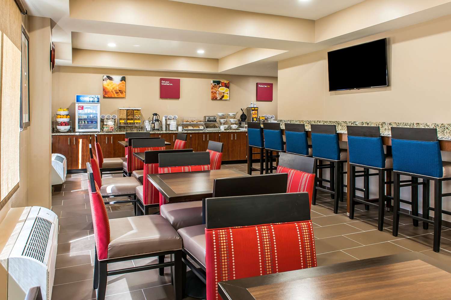 Comfort Inn And Suites Mount Sterling KY 16/21
