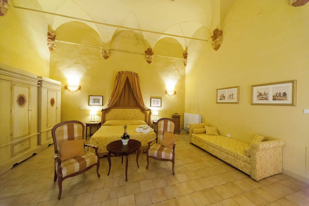 Palazzo Guiderocchi 31/48