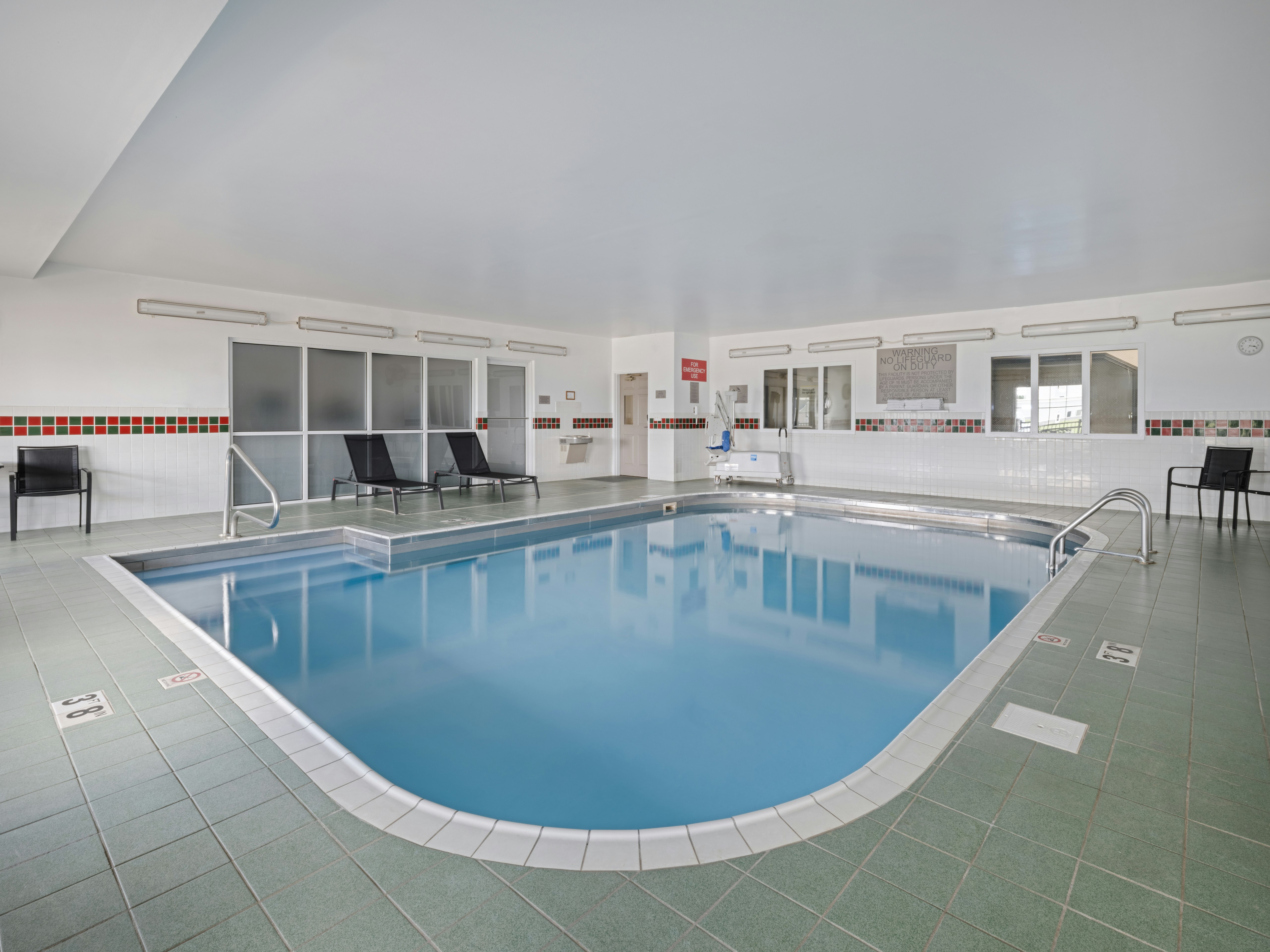 Country Inn & Suites By Radisson, Decatur, IL 18/40