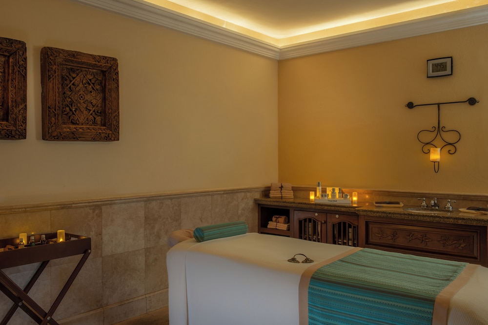 Pueblo Bonito Sunset Beach Golf and Spa 40/72
