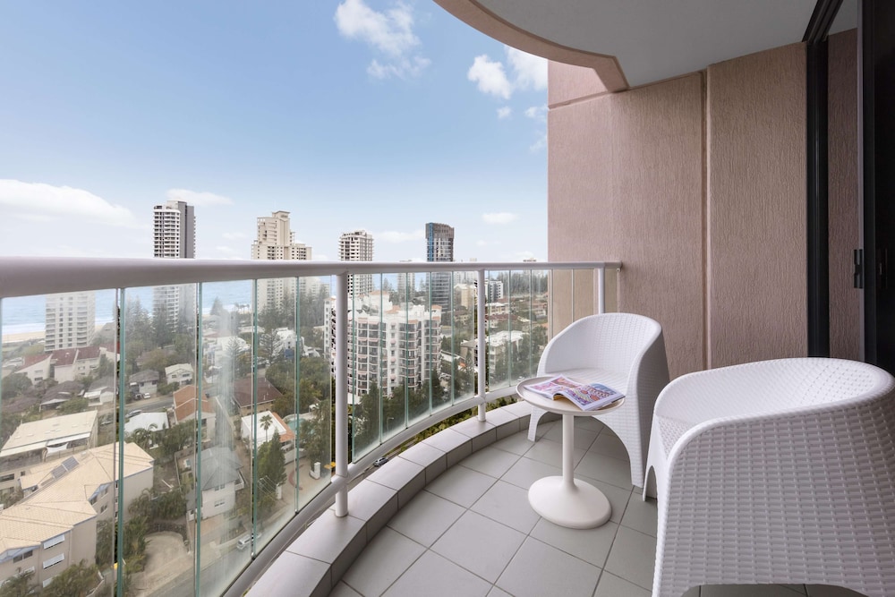 Oaks Gold Coast Hotel، Surfers Paradise، Gold Coast 8/75