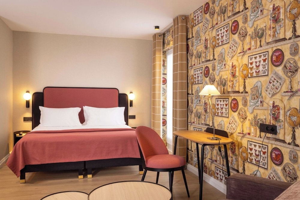 Le 46 Hotel 35/70