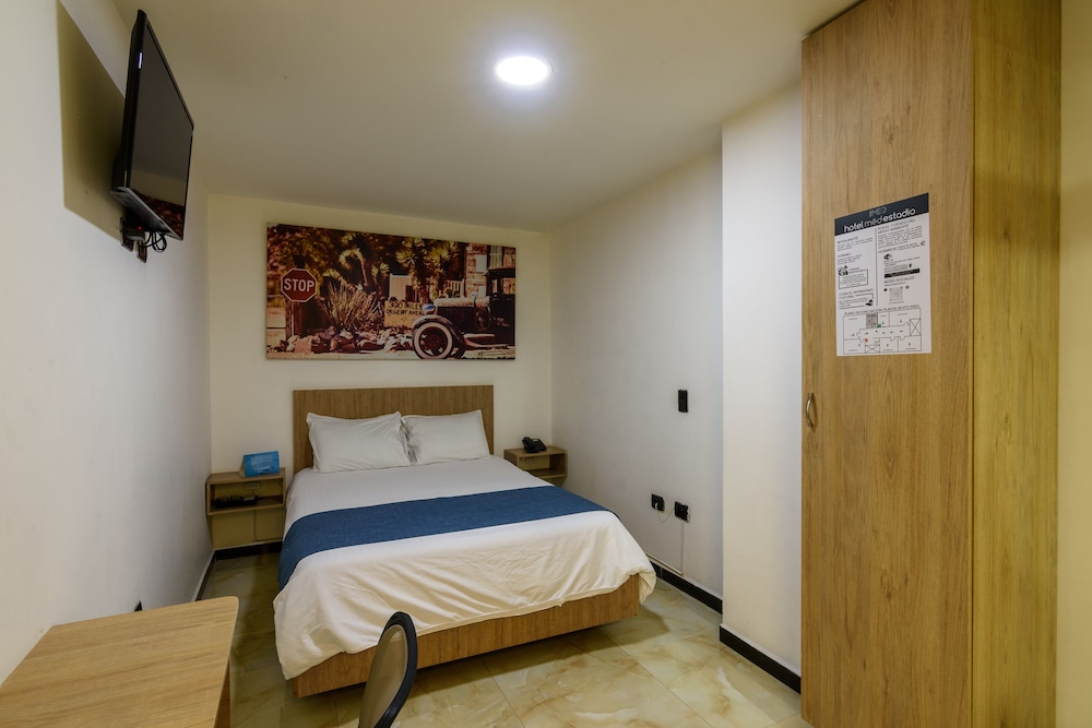 Hotel Med Estadio 19/62