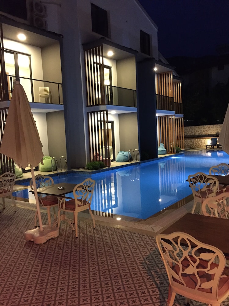 Pegasus Hotel & Villa 26/50