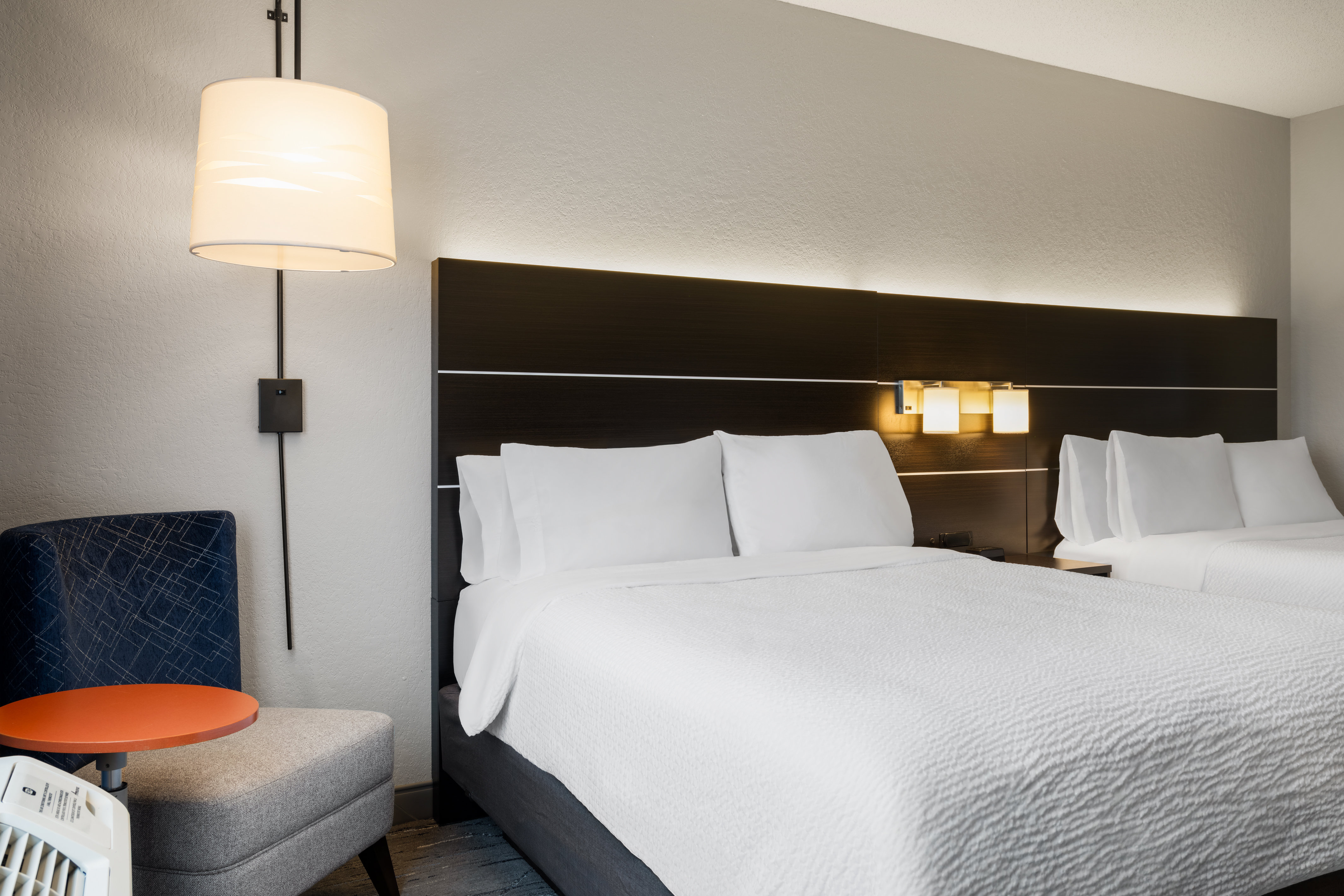Holiday Inn Express Hotel And Suites Altoona Des Moines 37/75