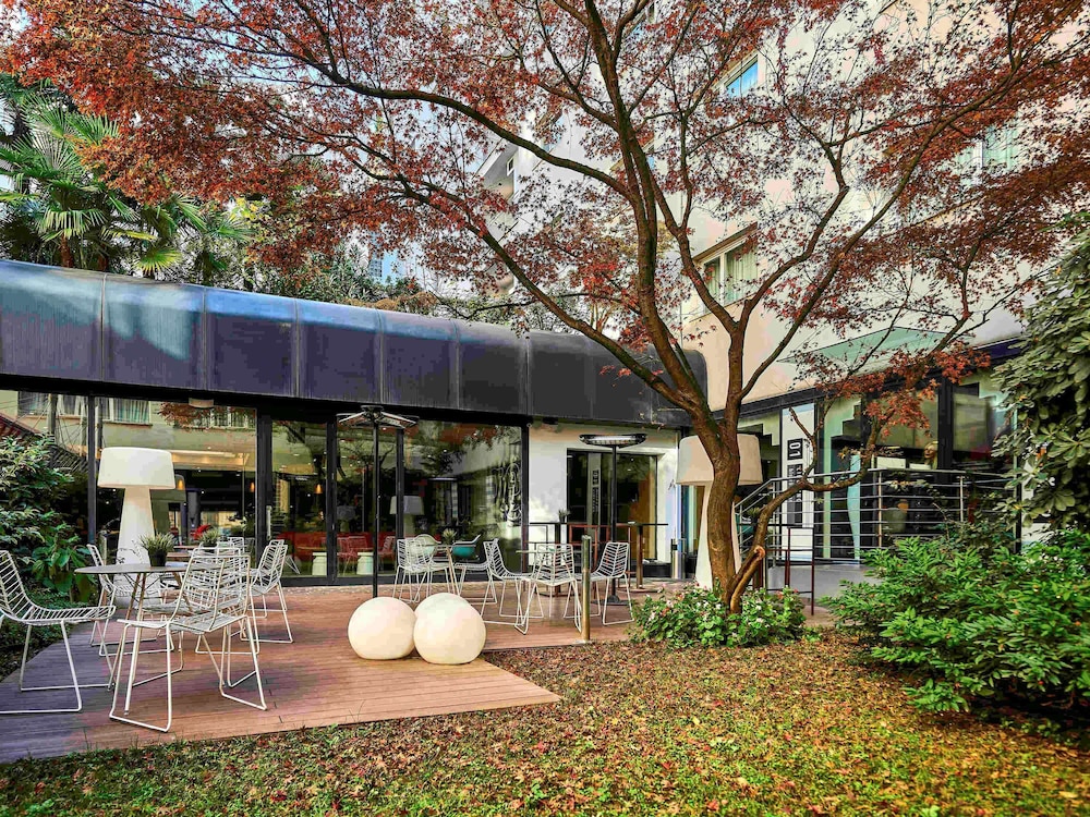 Ibis Milano Centro 74/77