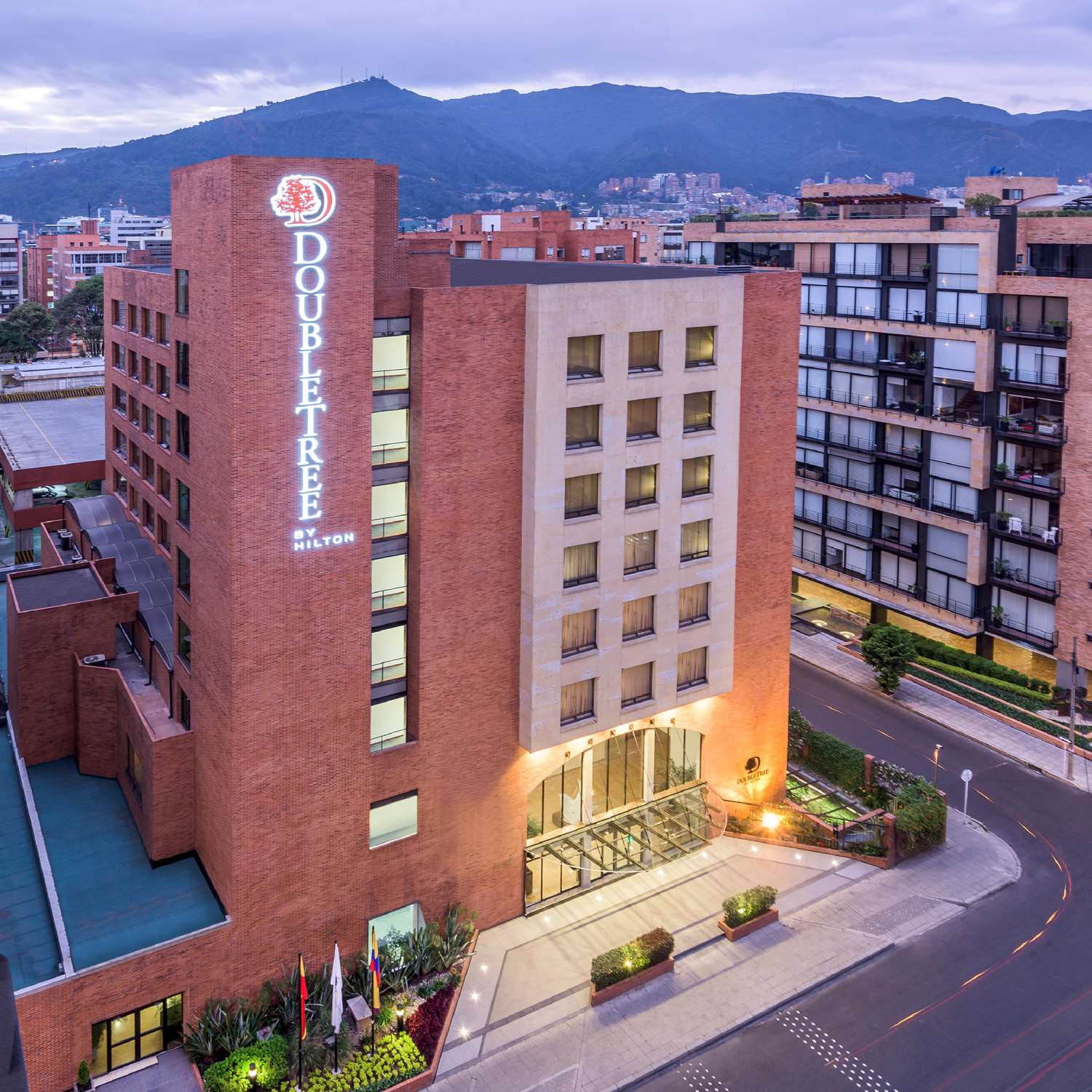 DoubleTree by Hilton Bogota Calle 100 photo5