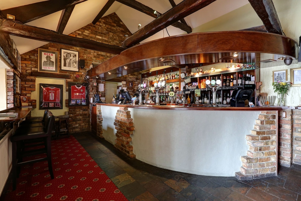Manor Court Hotel 3/46